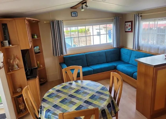 Mobile A 200m De La Dans Familial Avec Piscine, Jeux Et Activites 度假居 波尔尼克